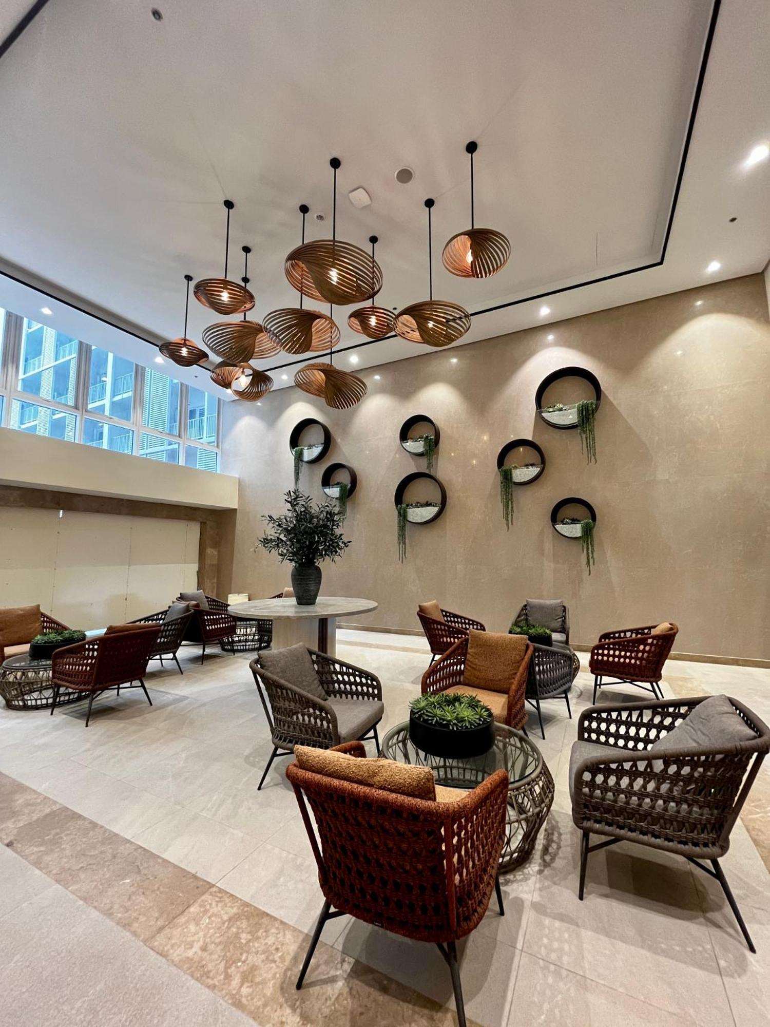 Park Mckinley West Bgc Apartment Taguig Zewnętrze zdjęcie